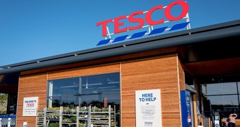350,000 signatures demand Tesco improves the welfare of its meat chickens Tesco Bicester Superstore