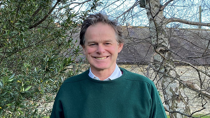 Bedmax launches AMTRA accredited CPD for equine bedding management and wellbeing