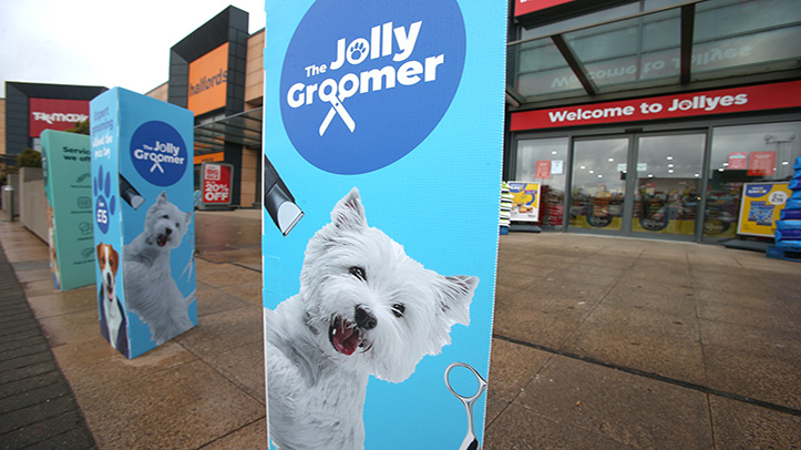 Jollyes pet sales grooming