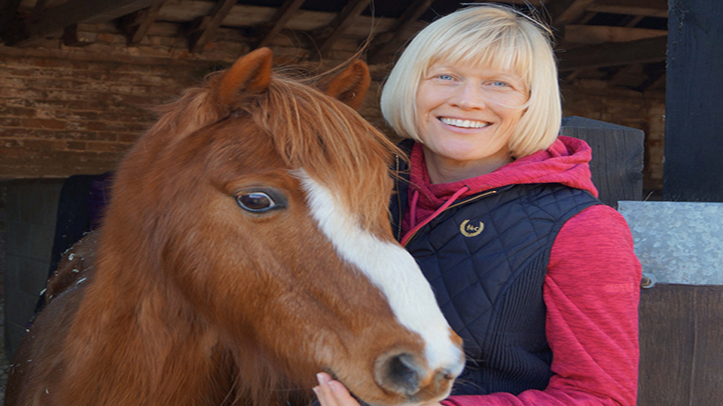 Equine charity vet to share knowledge at free weight management webinar