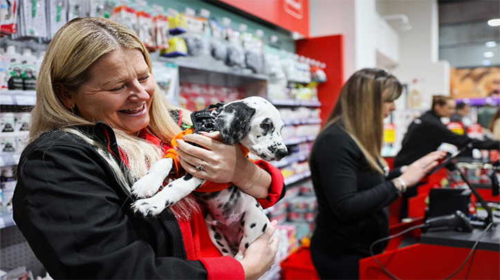 Jollyes to gives colleagues time off in recognition of hard work
